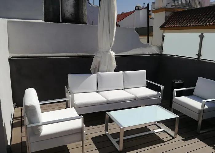 Le Petit Paris Hotel Seville